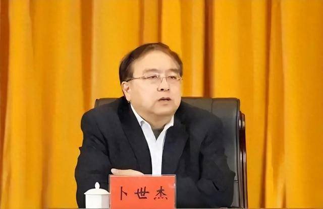 沈阳市政府原副秘书长卜世杰被公诉！履新半年后被查，曾违规决定种植作物、未批先建