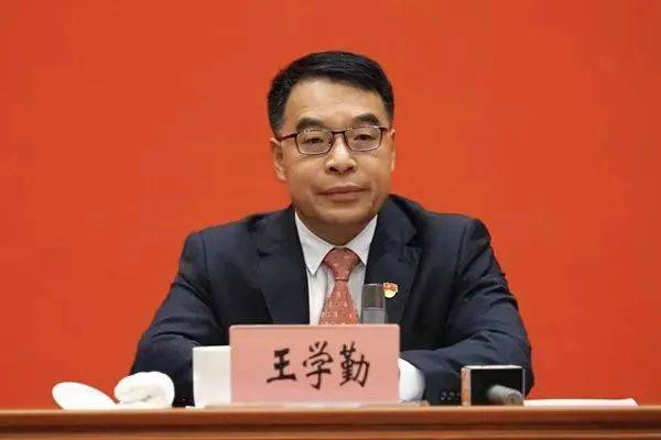 11人密集履新省部级职务，中候补任省委副书记